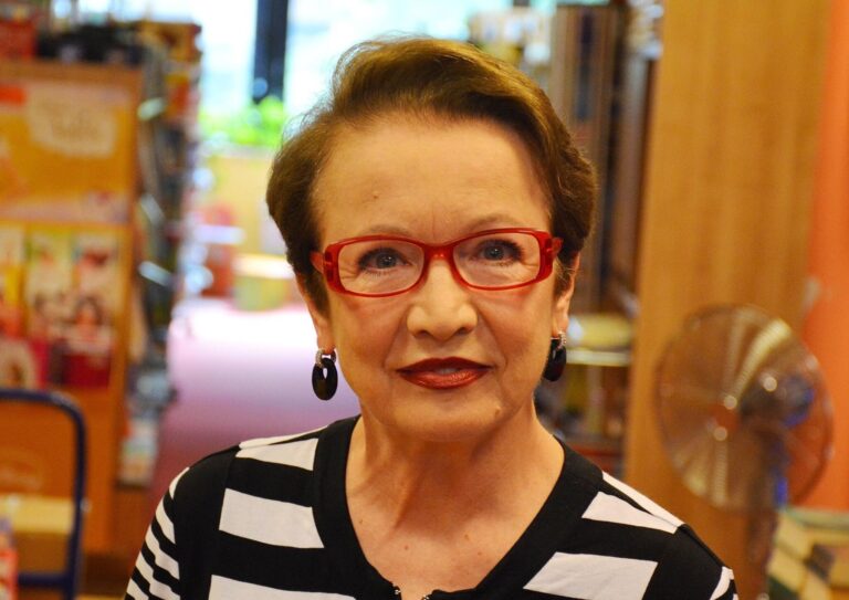 Smrt v seriálu Ulice: Připomeňte si herce z nekonečného seriálu, kteří již nejsou mezi námi