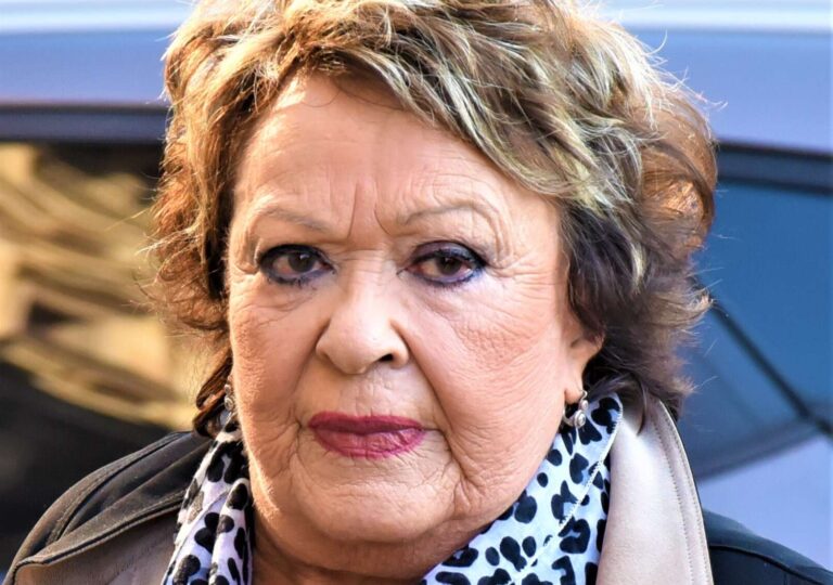 Jiřina Bohdalová a slavní muži: Mohla být první dámou, Havla ale odmítla. Stejný osud potkal i Karla Gotta