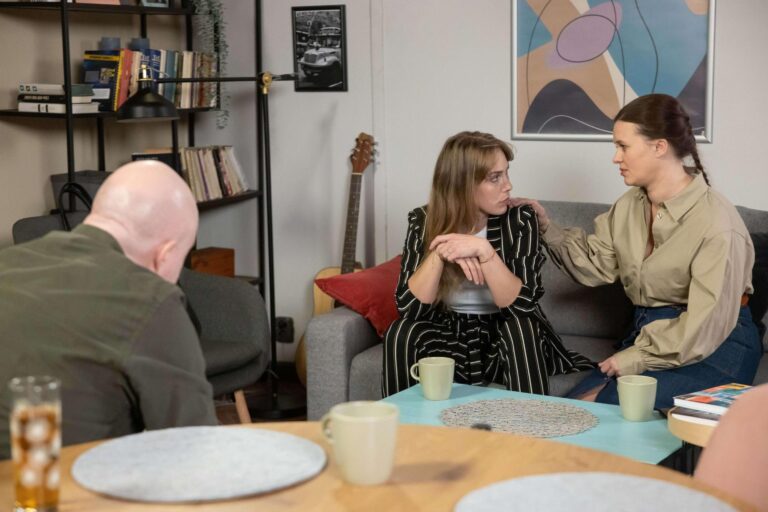 Příští týden v seriálu Ulice: Soňa úřaduje, boj v Království hraček, tajnosti Mochové, Anežčin odboj a výsledky transferu