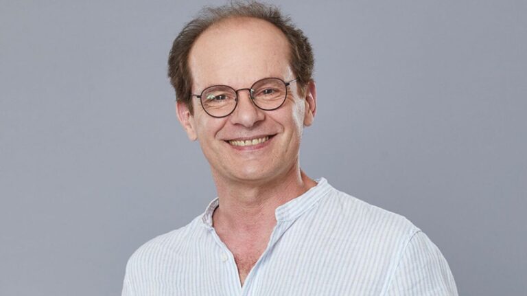 Adrian Jastraban alias Bedřich Liška z Ulice: S nekonečným seriálem je konec, sedmnáct let je dlouhá doba