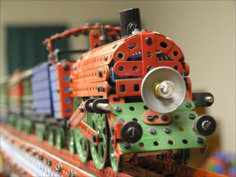 Hračky našeho dětství: SEVA, Merkur, Igráček a další legendy, které se vracejí