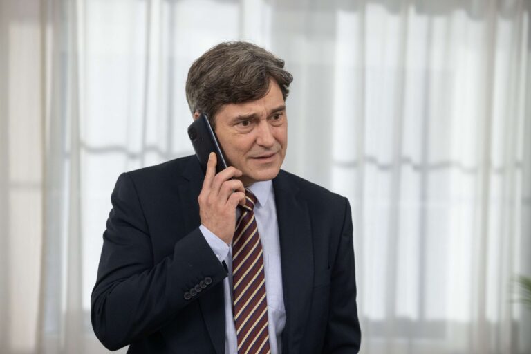 Ulice: Blanka chce slavit, Petr prchá do Rumunska a Bářino rande se zvrtne