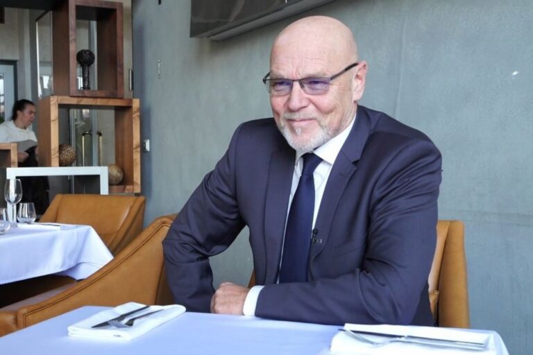 Bezdětný starý mládenec Marek Vašut: Děti si beztrestně může udělat každý blbec, tvrdí čerstvý pětašedesátník