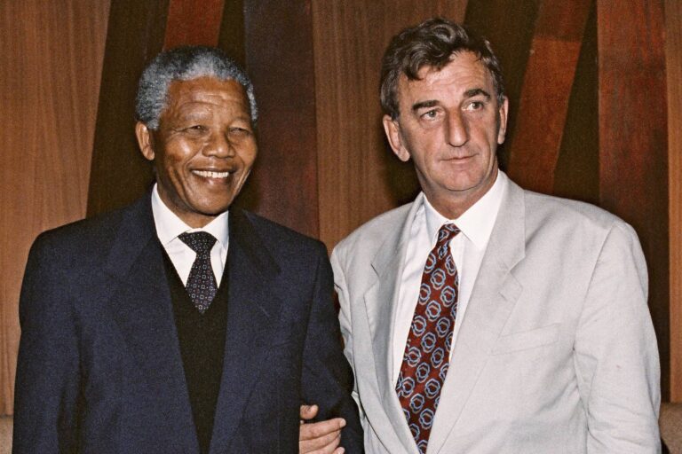 První černošský prezident JAR: Nelson Mandela byl odsouzen na doživotí, poté se stal tváří boje proti apartheidu