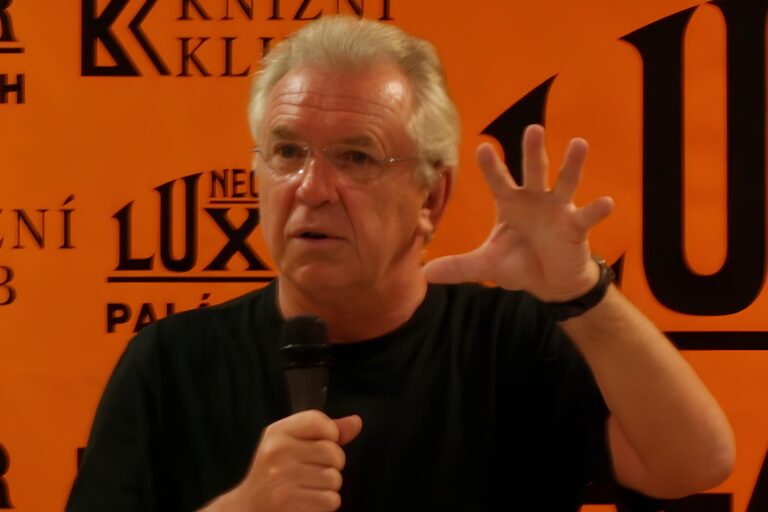 S kým žije Jaromír Hanzlík: Brejchovou přebral Brodskému, za Misskou prchl do Švýcarska, dnes má krásnou blondýnu