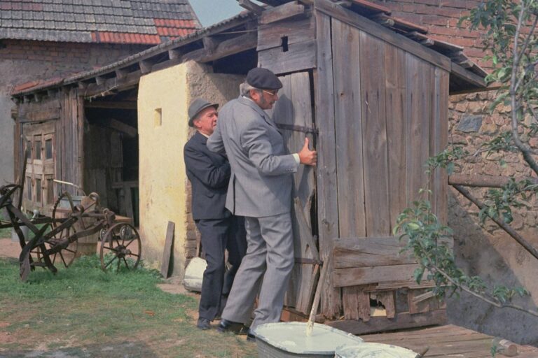 Současná podoba Evženova domku z Chalupářů vzbuzuje vášně. Fanoušci proměnu na normalizační dům nechápou