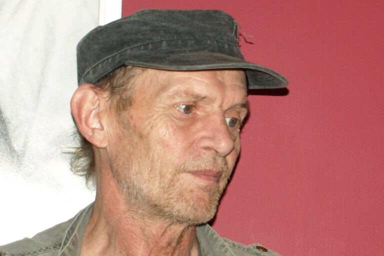 Jiří Schmitzer boural pod vlivem, otec ho vydědil. Sovák měl přitom v archivu StB záznam o podobném incidentu