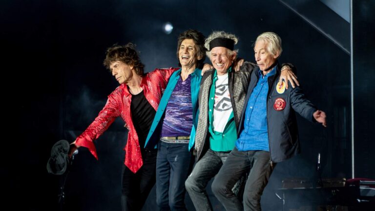 Před 30 lety si Rolling Stones podmanili Strahov: Symbol pádu komunismu, který slyšela celá Praha
