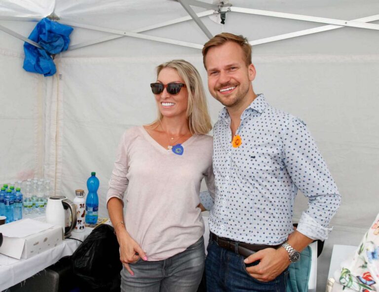 Životní láska Martina Chodúra (35) oslavila 52. Rozvedla se kvůli mně, tvrdí zpěvák, který sňatek srovnává se státním pohřbem