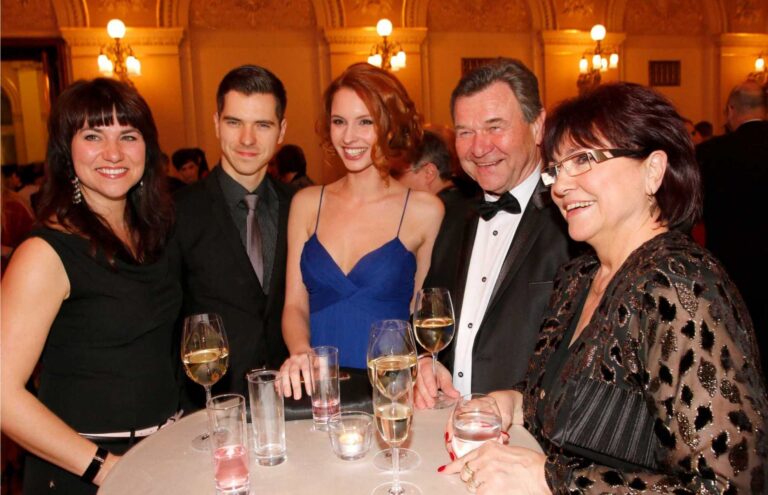 Vilém Postránecký oslavil 39. Syn herecké legendy Václava Postráneckého s otcem podobu nezapře