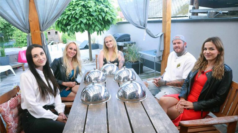 Tento týden v Prostřeno: Vaření s vodou z bazénu a jak chutná kobra