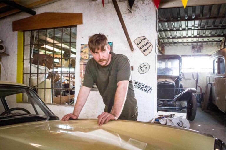 Milionáři: Nový seriál o výhře v loterii, která zamává s přátelstvím i vztahy