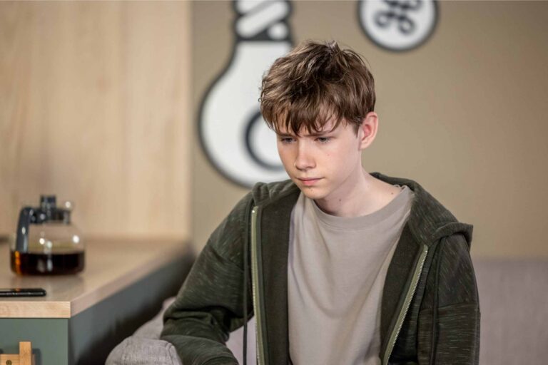 Egon z Ulice znovu rozjel domácí peklo. Erik i Soňa čelí jeho nátlaku