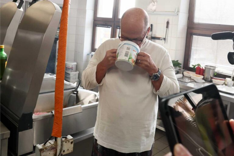 Další díl Ano, šéfe: Sestava a kuchyně, jaká v pořadu ještě nebyla