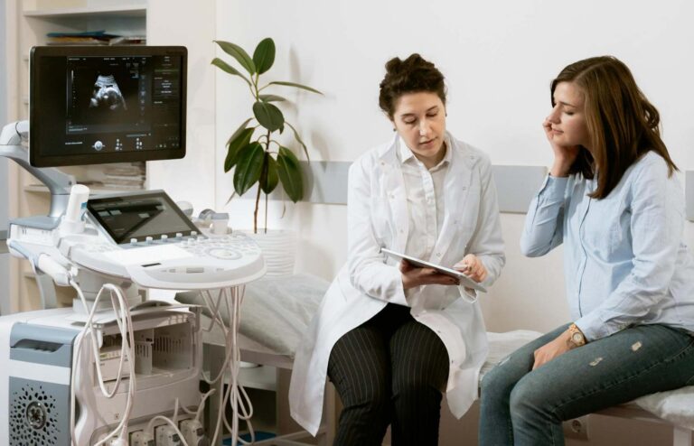 Inkontinence trápí ženy i muže. Někdy stačí jen smích a je problém