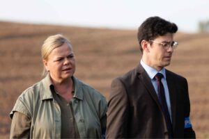 Remundová a Adamczyk v Buldok z Poděbrad, FOTO: Distr. TV Nova