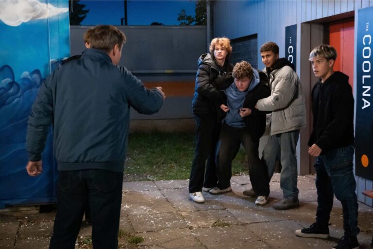 Ulice: Koldův pád na dno a strach o jeho život a nabídka, která může Petra Dvořáka stát hodně