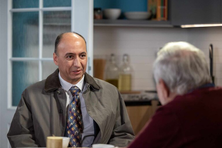 Příští týden v seriálu Ulice: Vanda to vzdává, zrada v práci, Kaštan uprostřed razie a virální video