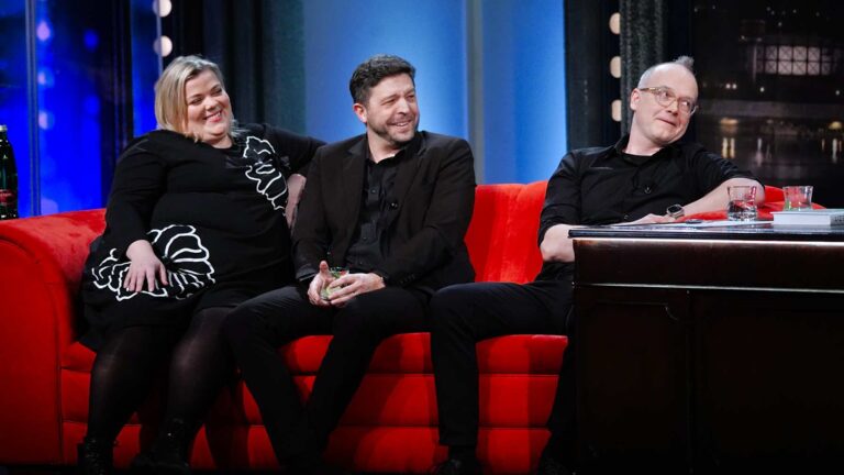 Show Jana Krause: Lucie Polišenská a její kačer Zdenál, trio Čtyři a jak hacknout jet lag