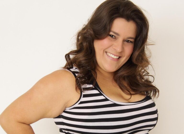 Revoluce v šatnících. Průměrná Češka obléká velikost 42 a módní průmysl obrací kormidlo