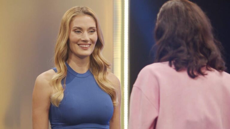 Naked Attraction: Instruktorka nahé jógy míří před kamery podruhé