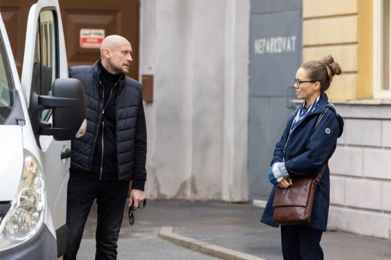 Příští týden v seriálu Ulice: Záchrana zvířete, zákaz pro Vandu, naštvaná Ája a soukromé pátrání začíná nést ovoce