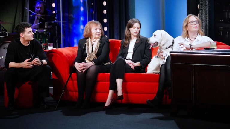 Show Jana Krause: Návrat bývalé první dámy a psí rebel na slavné pohovce