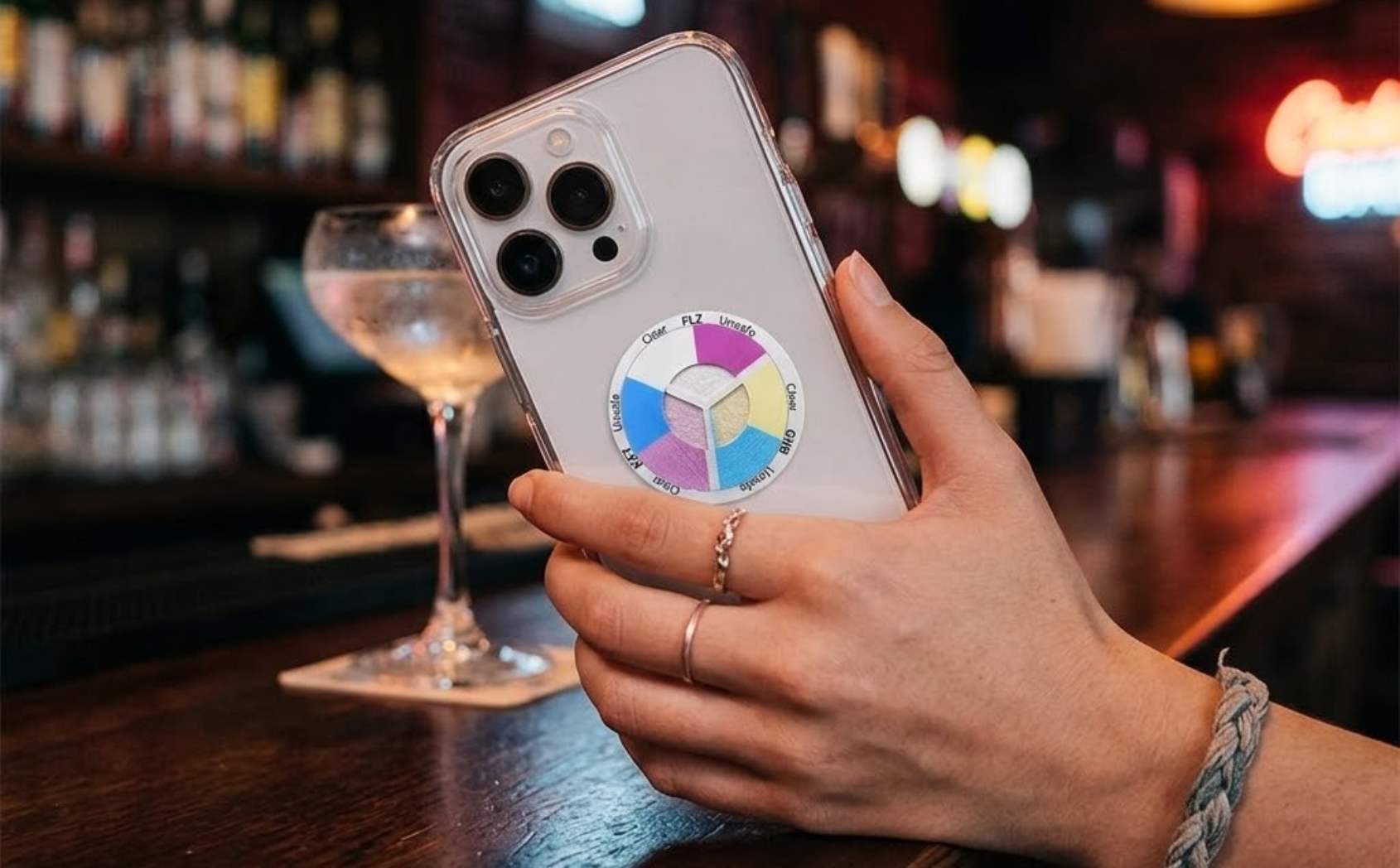 Testovací kolečka jsou dostupná na internetu i v lékárnách, ilustrační foto, FOTO: vizualizace redakce BetterLife prostř. GEMINI